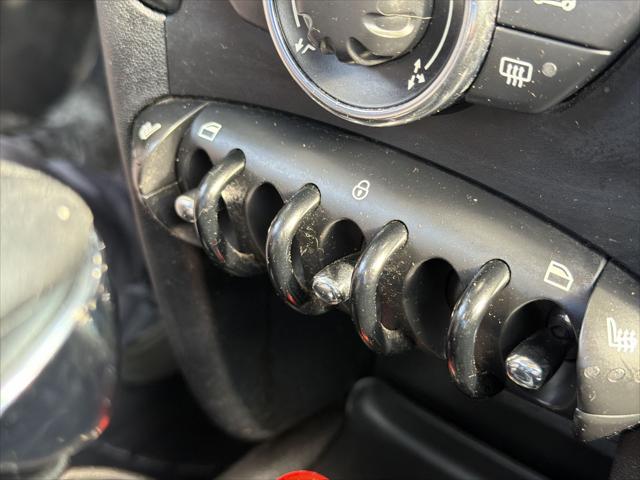 2011 MINI Cooper Base