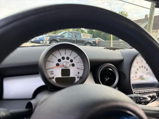 2011 MINI Cooper Base