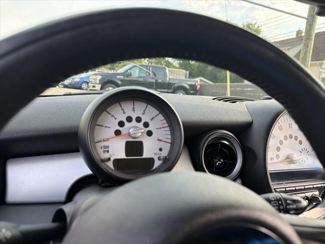 2011 MINI Cooper Base