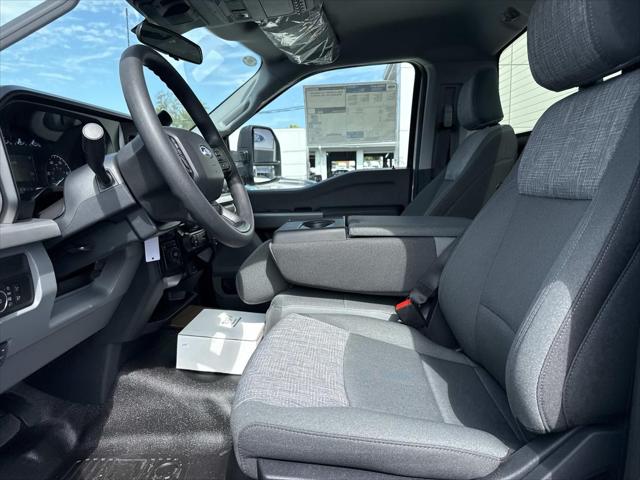 2026 Ford 600 XLT