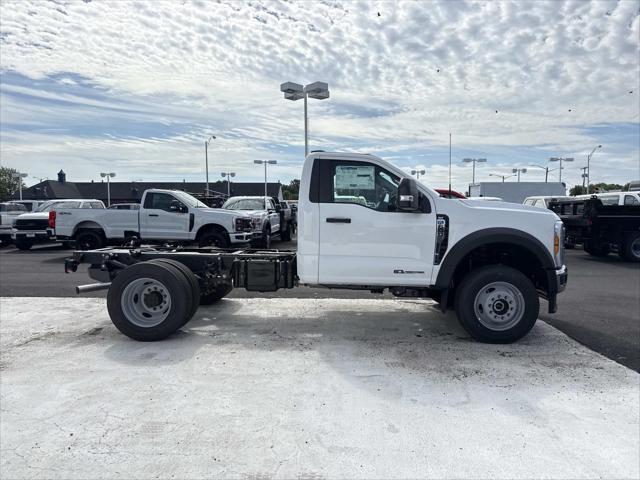 2026 Ford 600 XLT