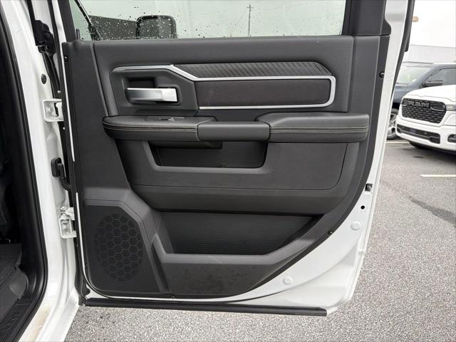 2026 Ram 2500 Big Horn Crew Cab 4x4 64 Box