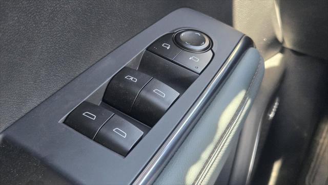 2027 GMC Acadia AWD AT4