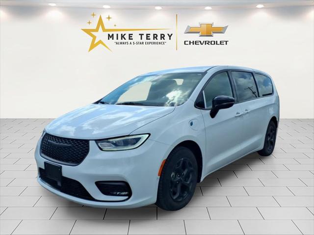 2024 Chrysler Pacifica Hybrid S Appearance Pkg for sale in Refugio, TX