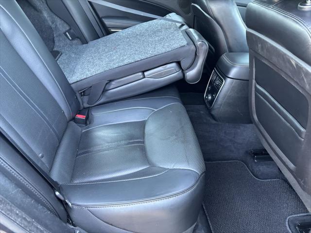 Used 2013 Chrysler 300C John Varvatos Luxury Edition AWD For Sale in Bellingham, WA