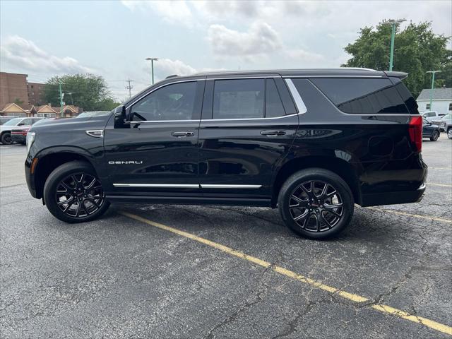 2025 GMC Yukon 4WD Denali