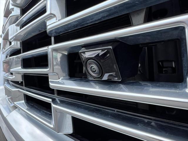 2025 GMC Yukon 4WD Denali
