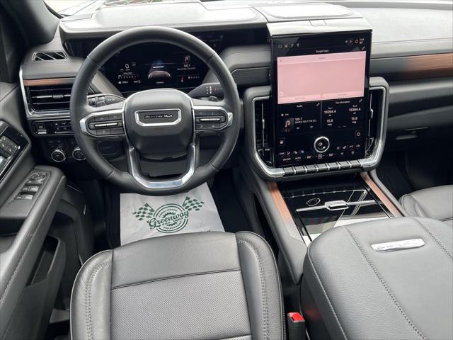 2025 GMC Yukon 4WD Denali
