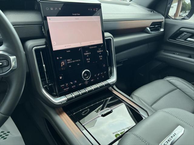 2025 GMC Yukon 4WD Denali