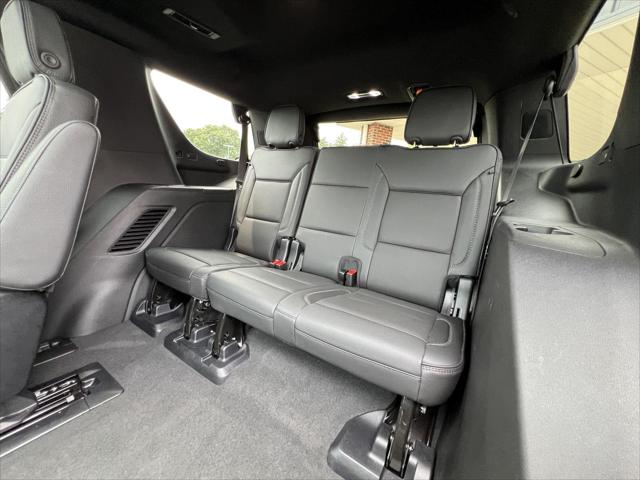 2025 GMC Yukon 4WD Denali