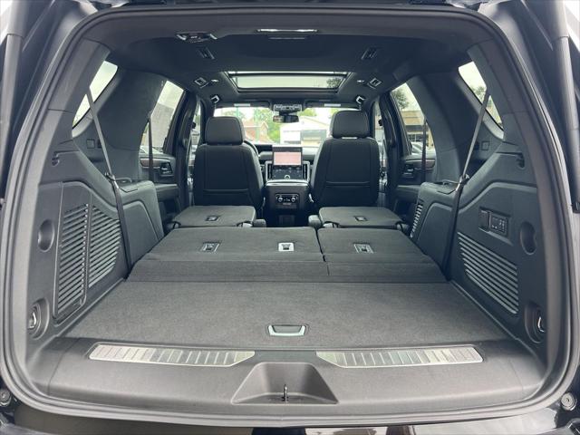 2025 GMC Yukon 4WD Denali
