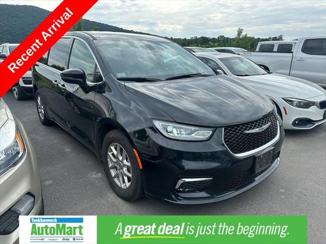 2025 Chrysler Pacifica Select 2025 Chrysler Pacifica Select