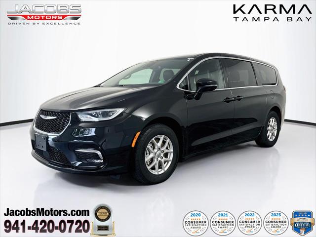 2025 Chrysler Pacifica Select for sale in Bradenton, FL