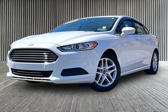 2016 Ford Fusion SE 2016 Ford Fusion SE