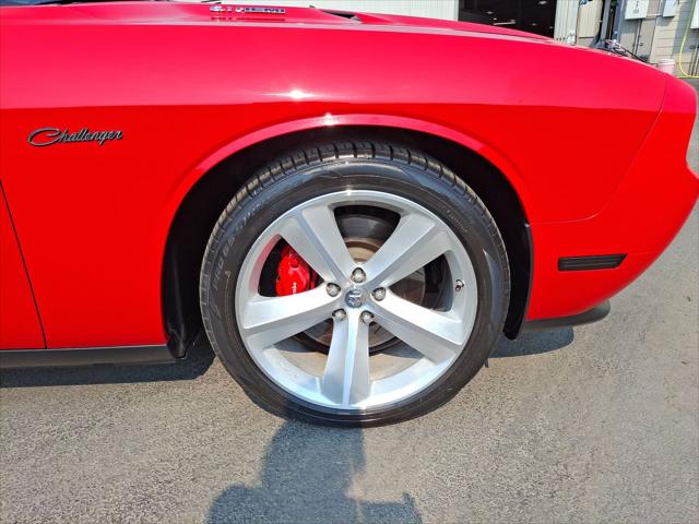 2009 Dodge Challenger SRT8