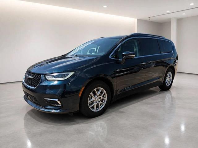 2021 Chrysler Pacifica Touring L for sale in Garland, TX