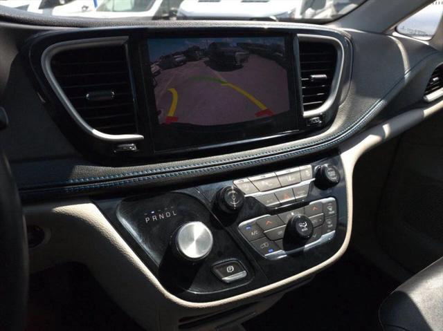 2021 Chrysler Pacifica Touring L