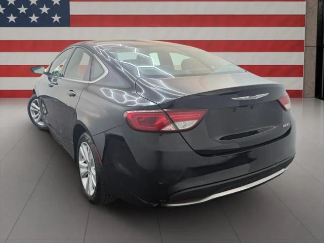 2016 Chrysler 200 Limited