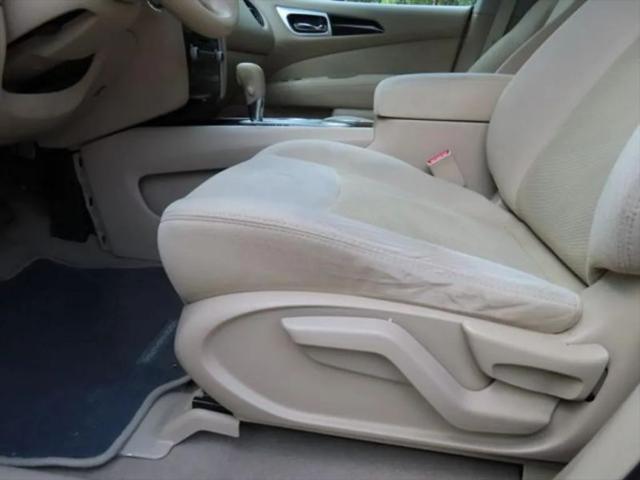 2014 Nissan Pathfinder S