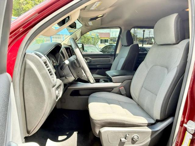 2019 Ram 1500 Big Horn/Lone Star Crew Cab 4x4 5'7" Box