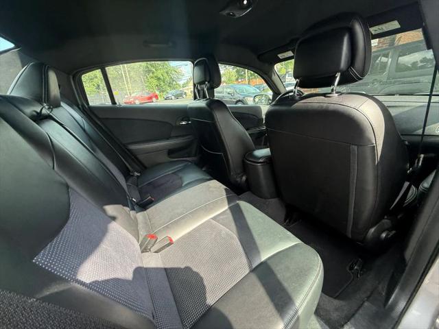 2014 Chrysler 200 Limited