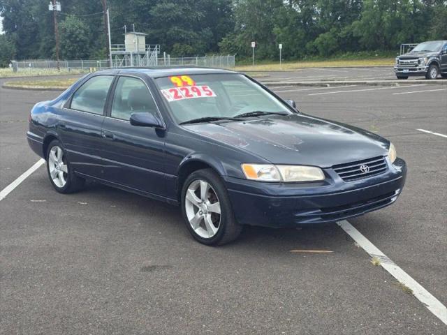1999 Toyota Camry CE for sale in Independence, OR