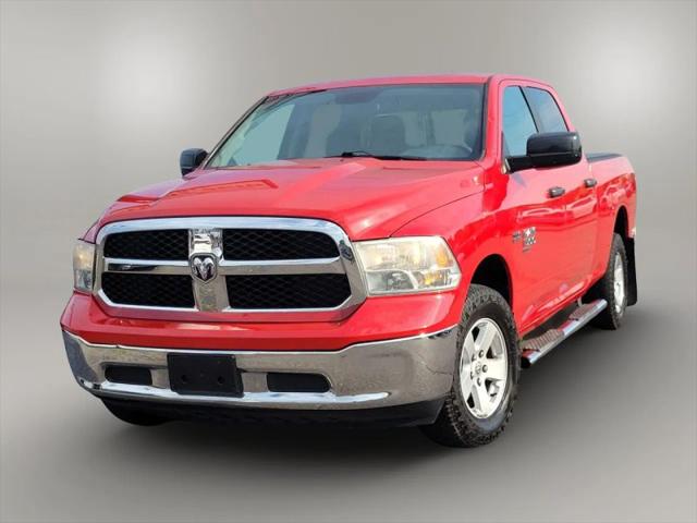 2019 Ram 1500 Classic SLT Crew Cab 4x4 64 Box
