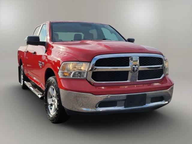 2019 Ram 1500 Classic SLT Crew Cab 4x4 64 Box
