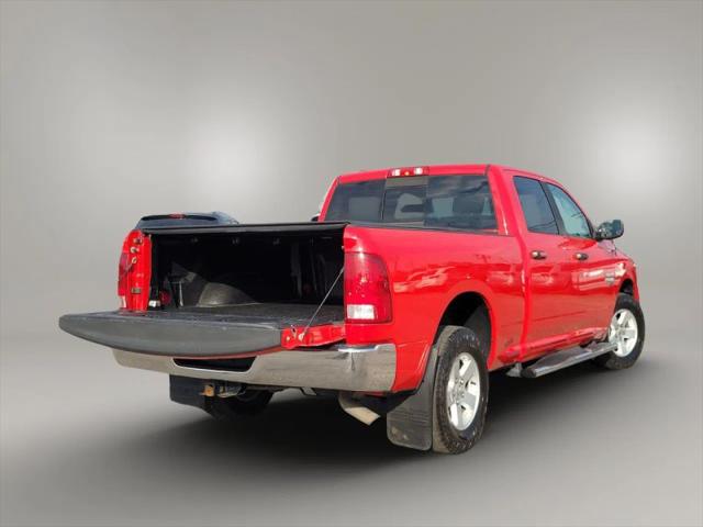 2019 Ram 1500 Classic SLT Crew Cab 4x4 64 Box