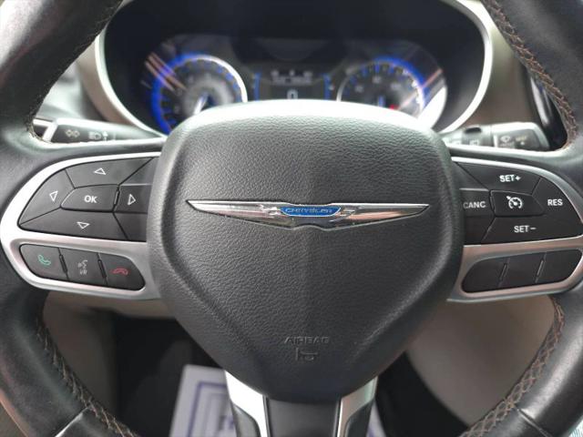 2017 Chrysler Pacifica Touring-L