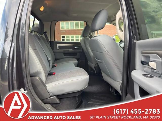 2017 Ram 1500 Big Horn Crew Cab 4x4 57 Box