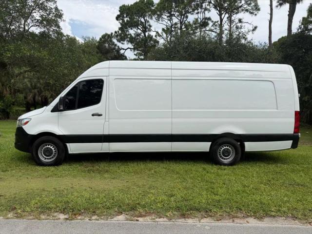 2021 Freightliner Sprinter High Roof I4 Diesel