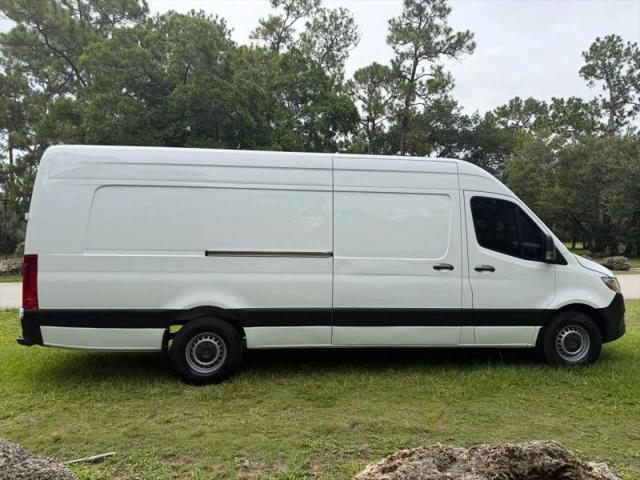 2021 Freightliner Sprinter High Roof I4 Diesel
