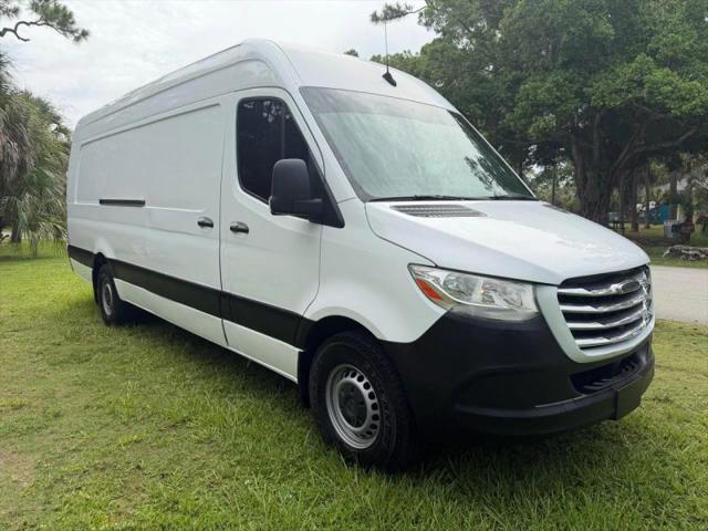 2021 Freightliner Sprinter High Roof I4 Diesel
