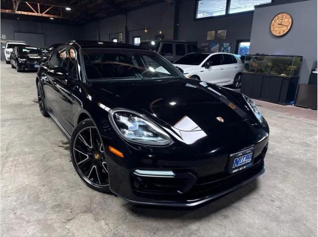 2020 Porsche Panamera GTS