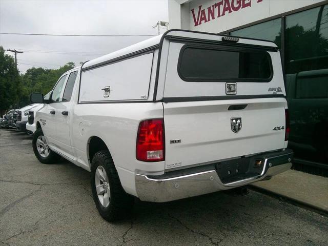 2022 Ram 1500 Classic SLT Quad Cab 4x4 64 Box