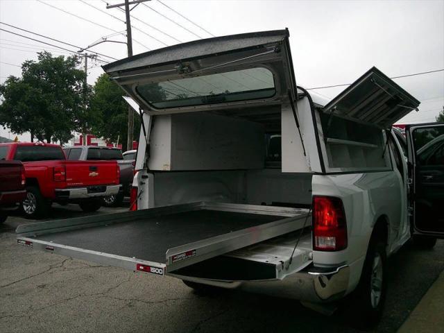 2022 Ram 1500 Classic SLT Quad Cab 4x4 64 Box