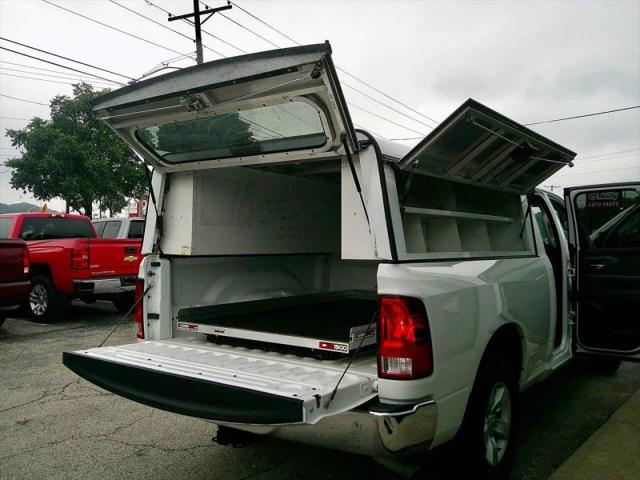 2022 Ram 1500 Classic SLT Quad Cab 4x4 64 Box