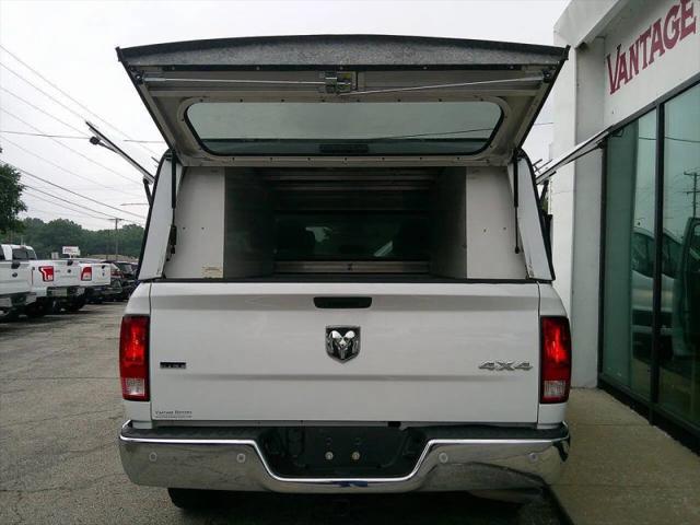 2022 Ram 1500 Classic SLT Quad Cab 4x4 64 Box