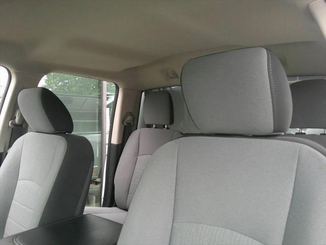 2022 Ram 1500 Classic SLT Quad Cab 4x4 64 Box