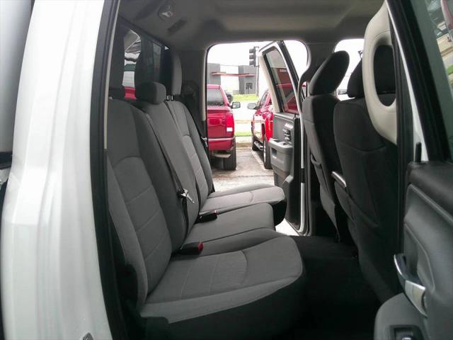 2022 Ram 1500 Classic SLT Quad Cab 4x4 64 Box