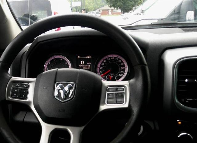2022 Ram 1500 Classic SLT Quad Cab 4x4 64 Box