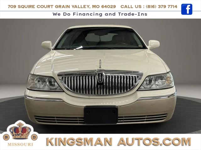 2004 Lincoln Town Car Ultimate for sale in Grain Valley, MO