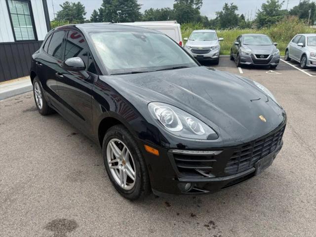 2017 Porsche Macan Base