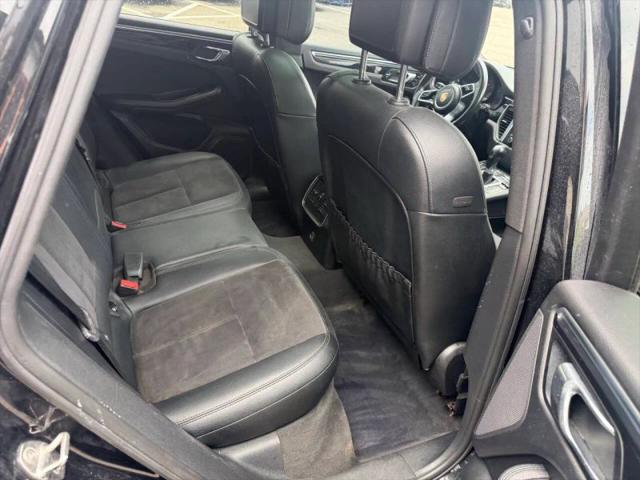 2017 Porsche Macan Base