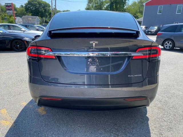 2019 Tesla Model X Standard Range