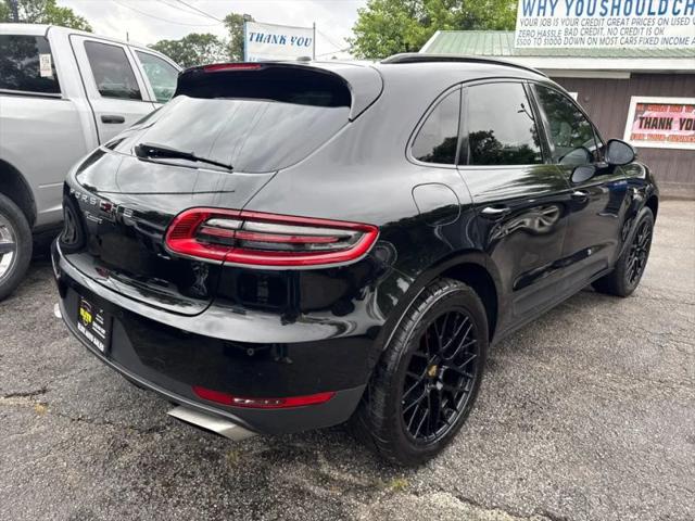 2018 Porsche Macan Base