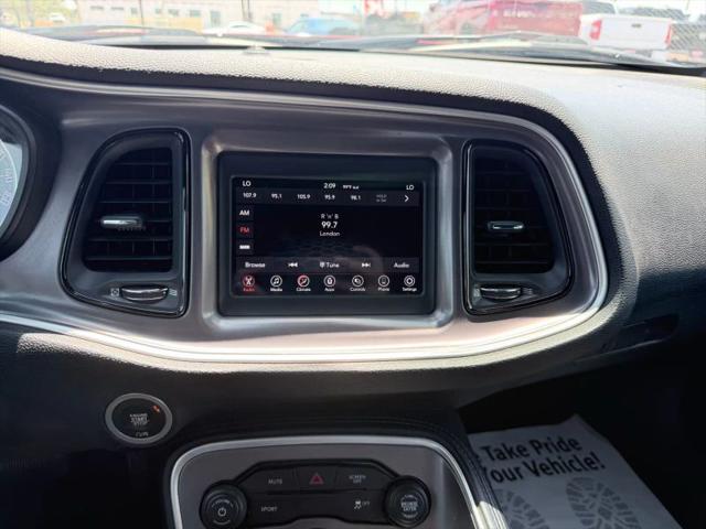 2021 Dodge Challenger SXT