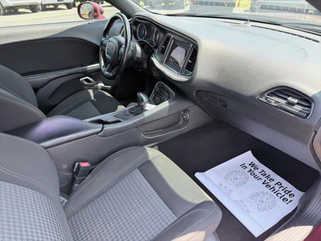2021 Dodge Challenger SXT