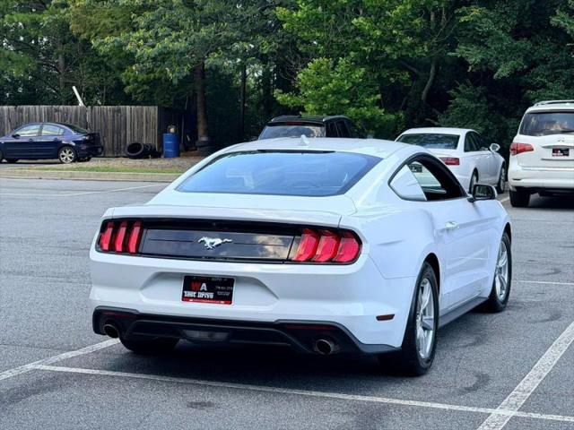 2022 Ford Mustang EcoBoost Fastback